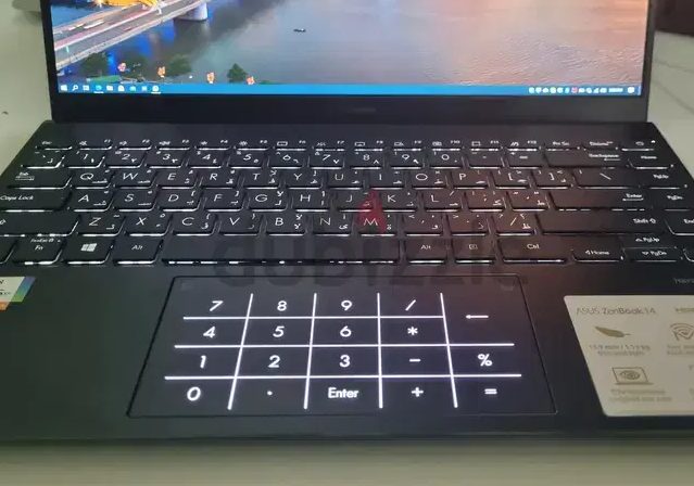 Asus Zenbook 14 11th gen 8GB Ram 512GB SSD
