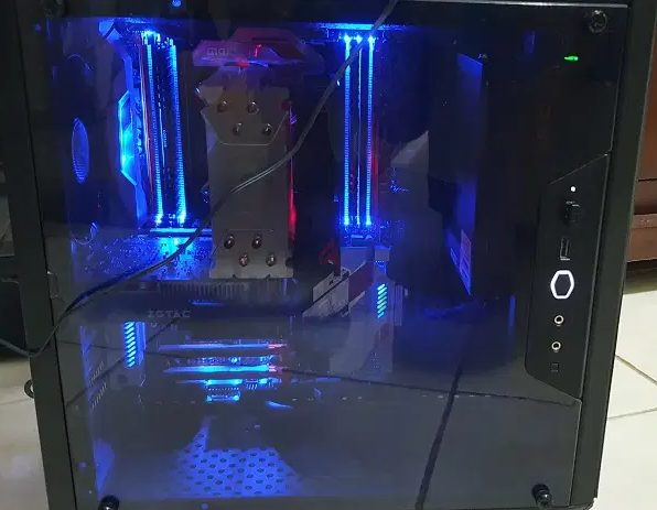 COMPACT GAMING PC-i7+32GB RAM+GTX 1050ti+500GB NVME SSD