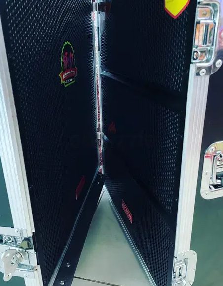 Digital active array sound system