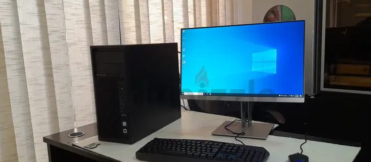 INTEL XEON 3.5GHZ 32GB DDR4 RAM 4GB GTX GPU 24 INCH BORDERLESS LED LIKE NEW ONLY AED 1850/-