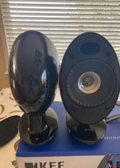 KEF EGG High End Bluetooth Speakers