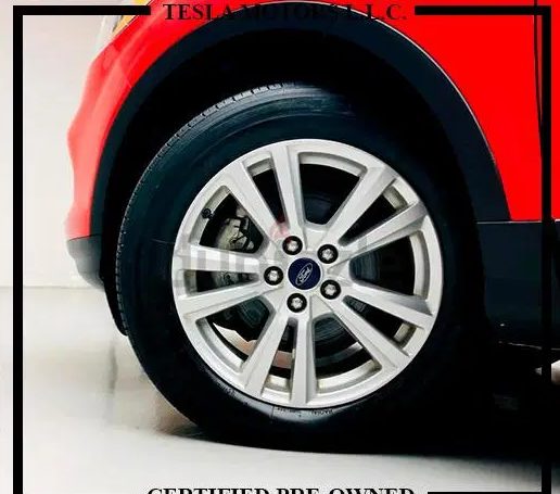 LEATHER SEATS + BIG SCREEN + ELEC TAILGATE / GCC / 2017 / UNLIMITED MILEAGE WARRANTY / 633 DHS P.M..