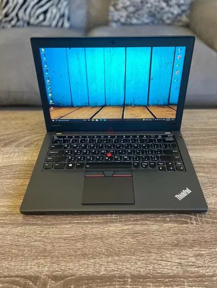 Lenovo i7 Ram 16Gb SSD 512