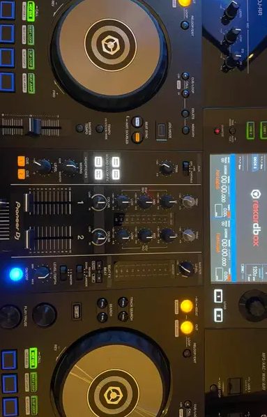 Pioneer XDJ RR Mixer like new