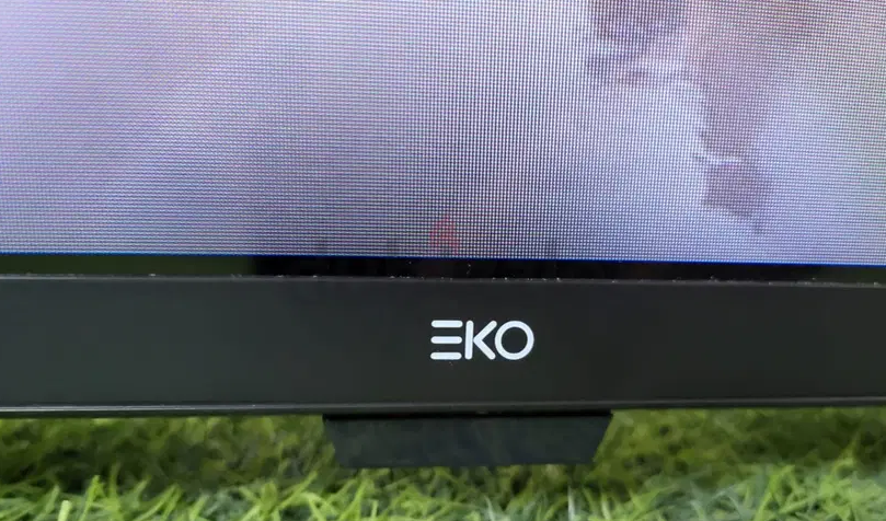 32 inch Smart TV, just like new