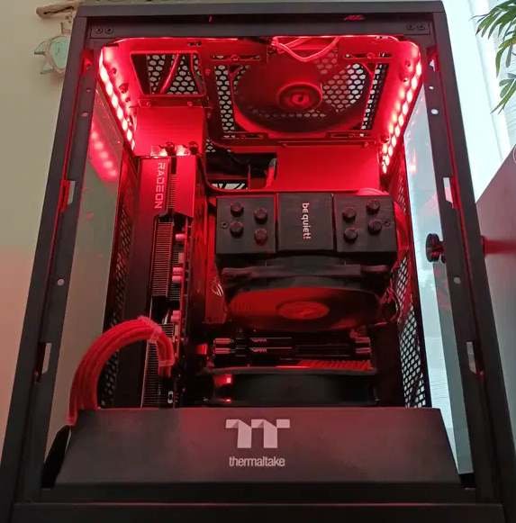 Brand new gaming PC Ryzen 5600X // RX 6600 X 8gbT