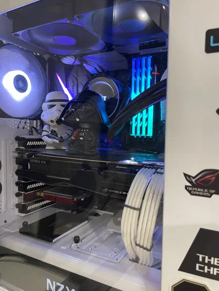 HIGH END GAMING PC