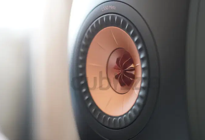 KEF LS50 Meta with Stands