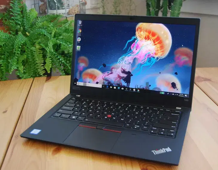 Lenovo ThinkPad T490 16GB 512GB