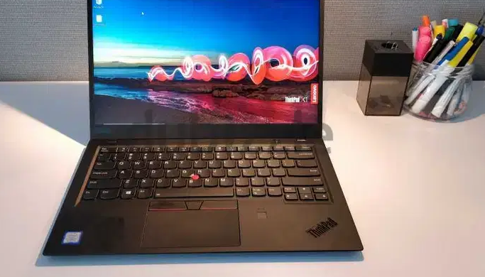 Lenovo ThinkPad X1 Carbon TouchScreen 8th GEN Processor