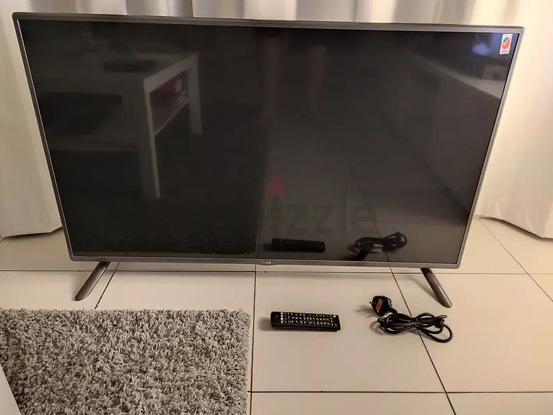 LG TV 47inch