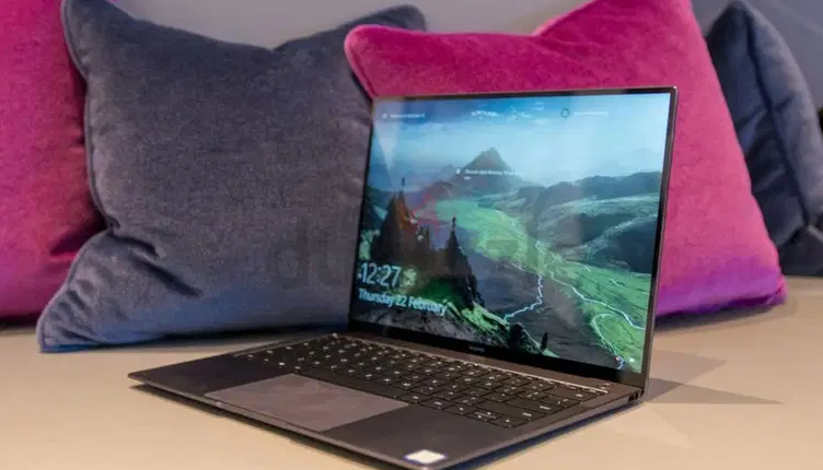 Matebook X Pro – i7/16/512 – 4k touch Screen- Bazel less ultrabook Macbook Pro Air Killer 2020 Model