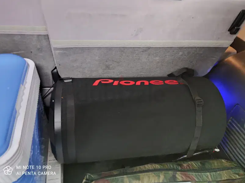 Pioneer Subwoofer