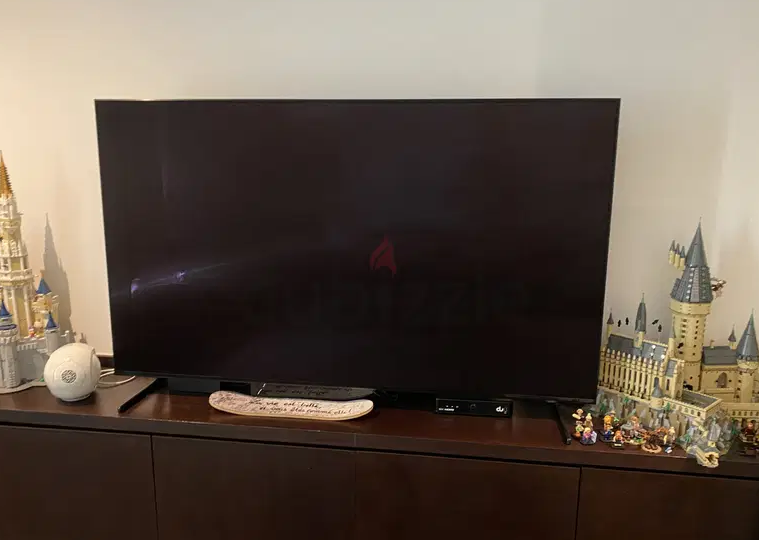 Samsung 65 Inch Class Q900 QLED Smart 8K UHD TV