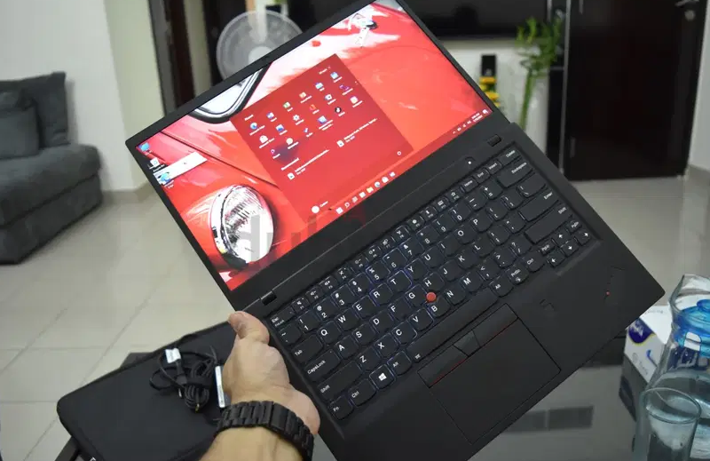 X1 Carbon Touch – i7 8th GEN 16/512 – Lenovo Thinkpad