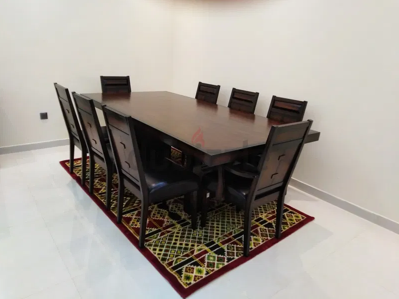 8 seater dinning set