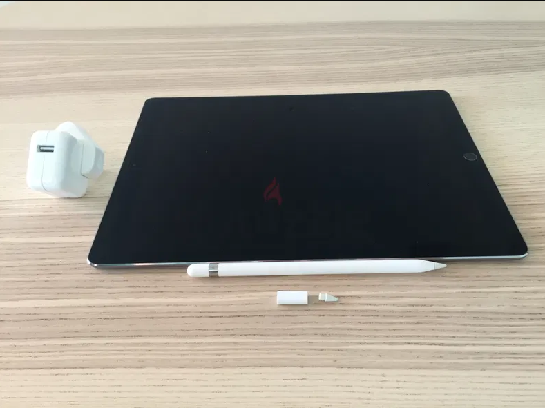 iPad Pro 12.9 inch with Apple Pencil , 64 GB, WiFi