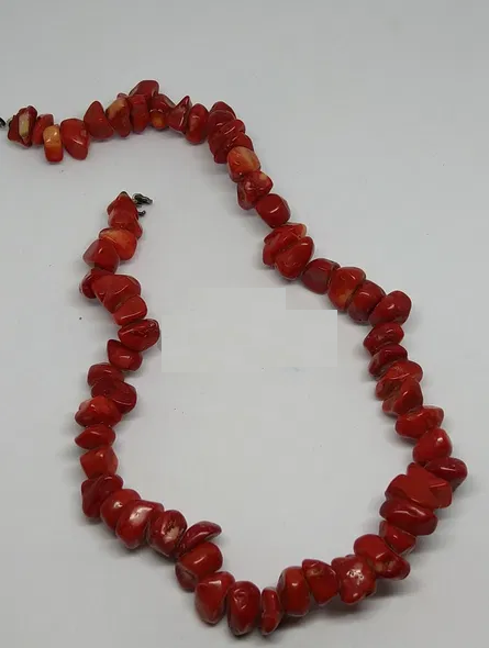 Necklace coral