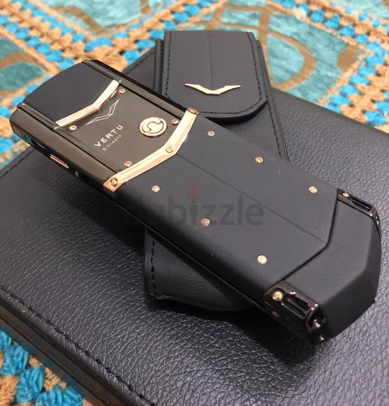 Vertu Signature S