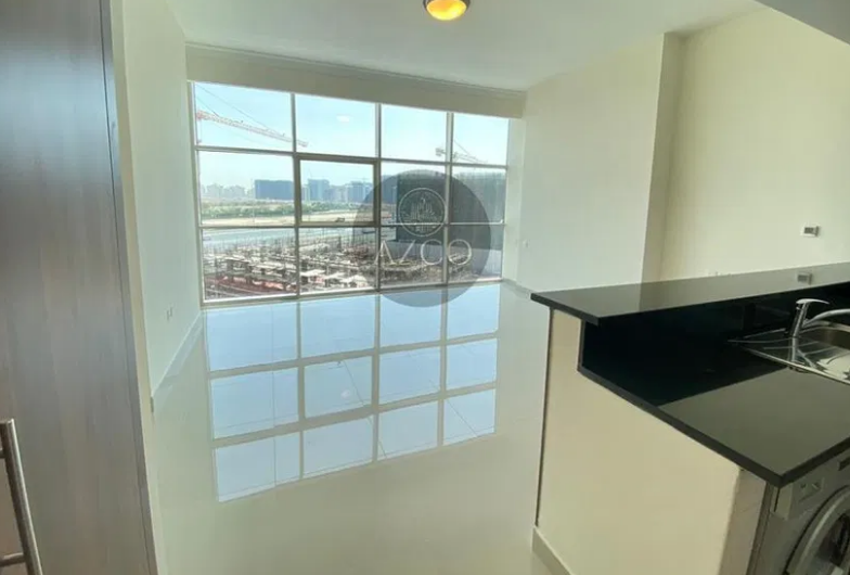 A Specious Studio In Reef Residence | Golf View | Ready To Move In | Grab Keys Now