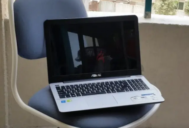 Asus i7 Laptop for sale in Dubai.