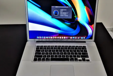 RARE MacBook Pro 17 inch for Sale -Quad-Core i7 Processor, 16 GB RAM, 750 GB Storage (SSD+HDD)