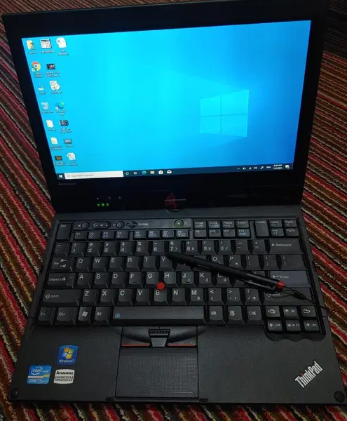 Touch screen Lenovo laptop with pen